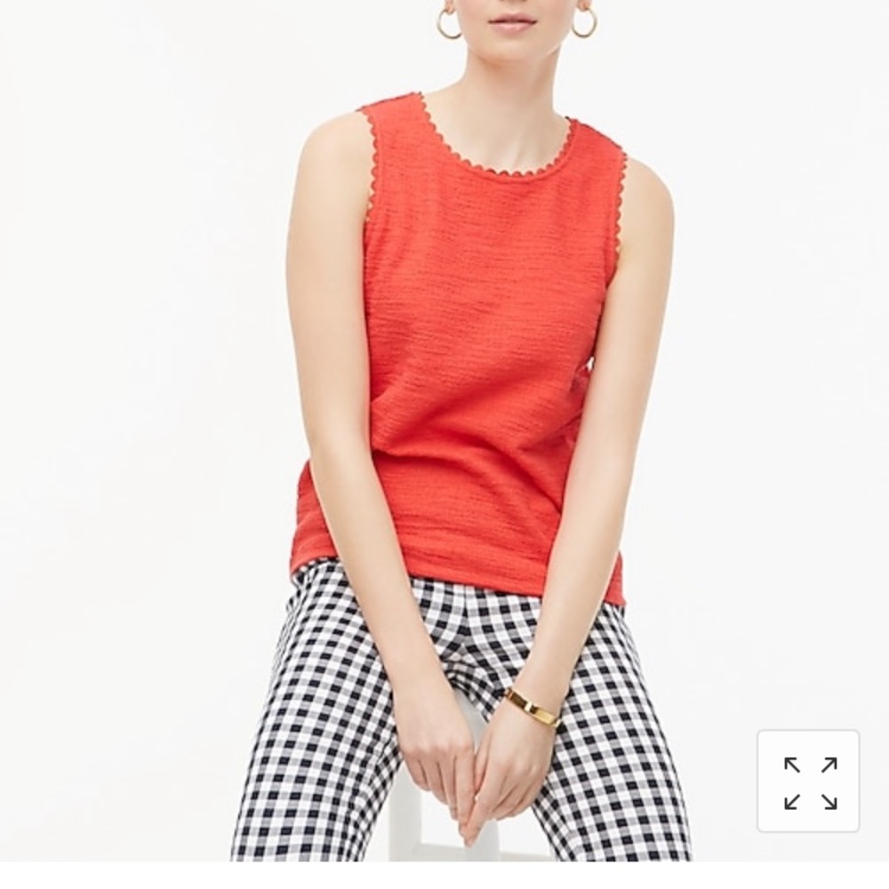 J Crew textured tank top with scalloped trim